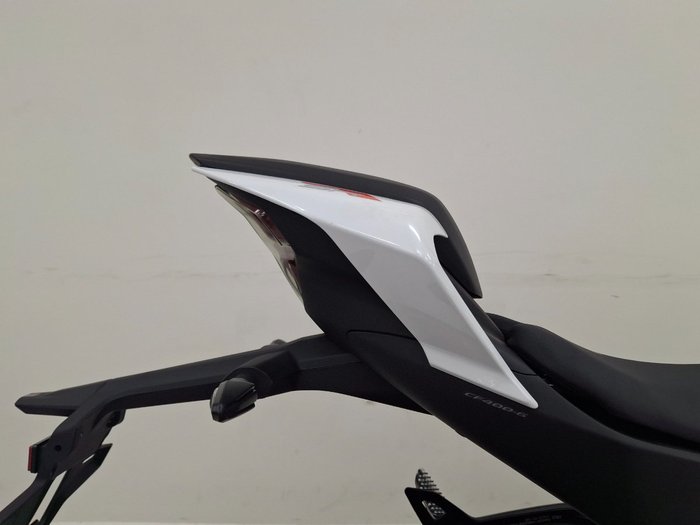 2025 CFMOTO 2025 Cf Moto 450CC 450 SR NEBULA WHITE