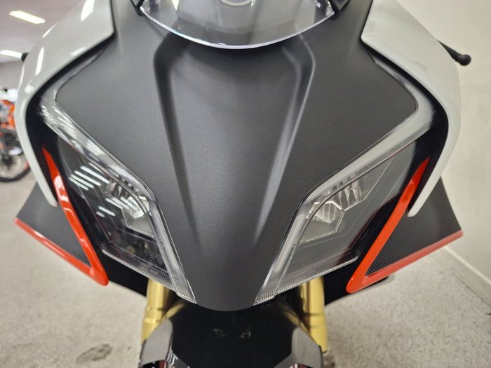 2025 CFMOTO 2025 Cf Moto 450CC 450 SR NEBULA WHITE