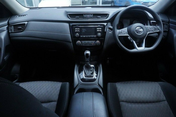 2020 Nissan X-TRAIL ST