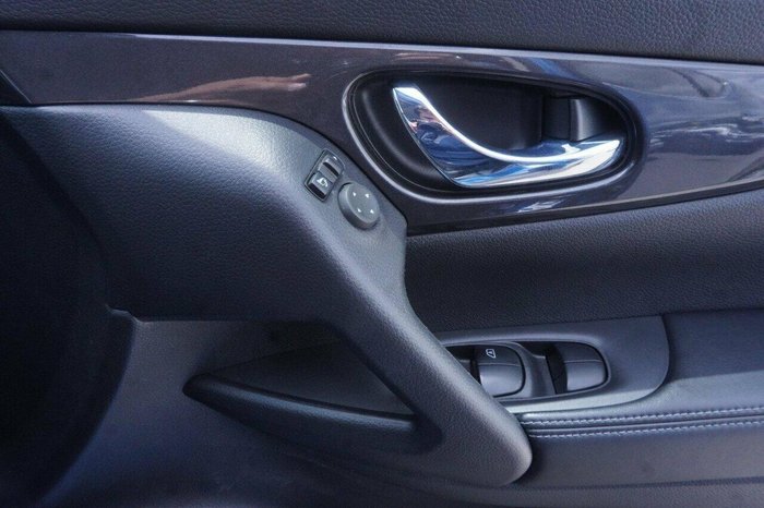 2020 Nissan X-TRAIL ST