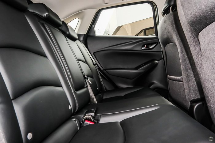 2025 Mazda CX-3 G20 Evolve