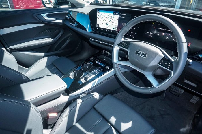 2025 Audi A5 TFSI 150kW S line