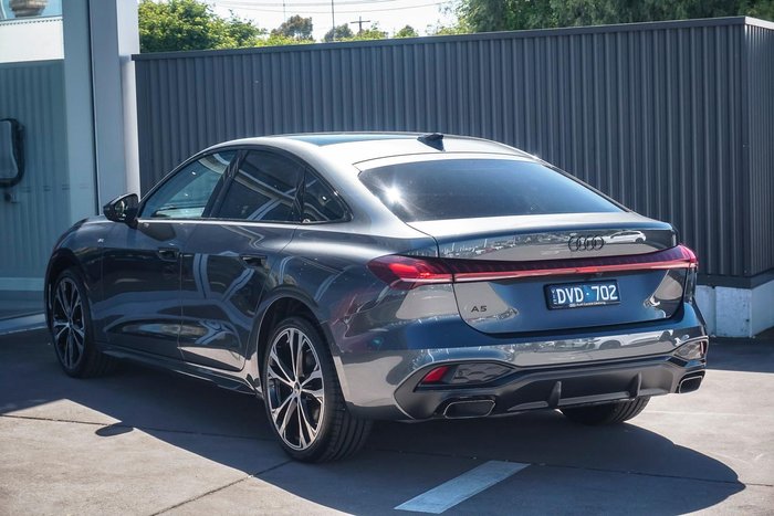 2025 Audi A5 TFSI 150kW S line