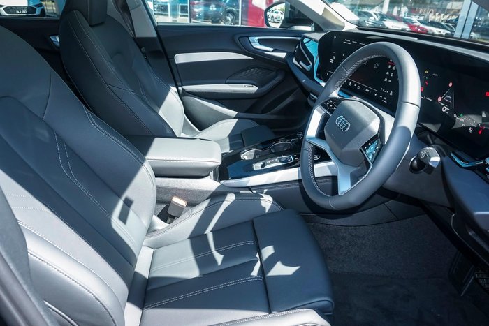 2025 Audi A5 TFSI 150kW S line