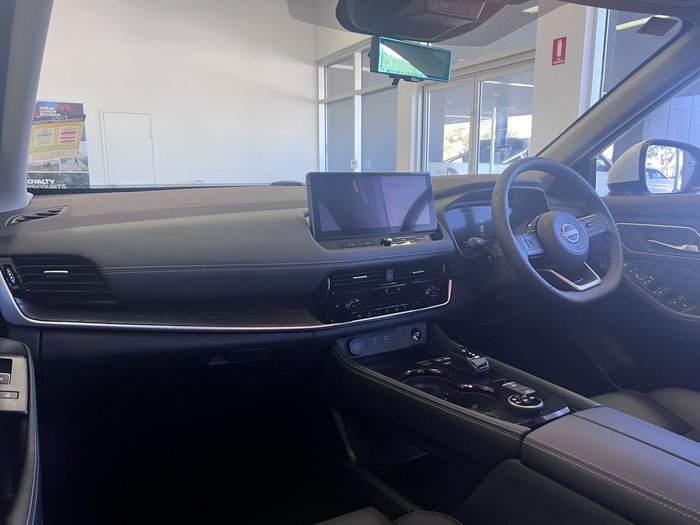 2025 Nissan X-TRAIL Ti e-POWER