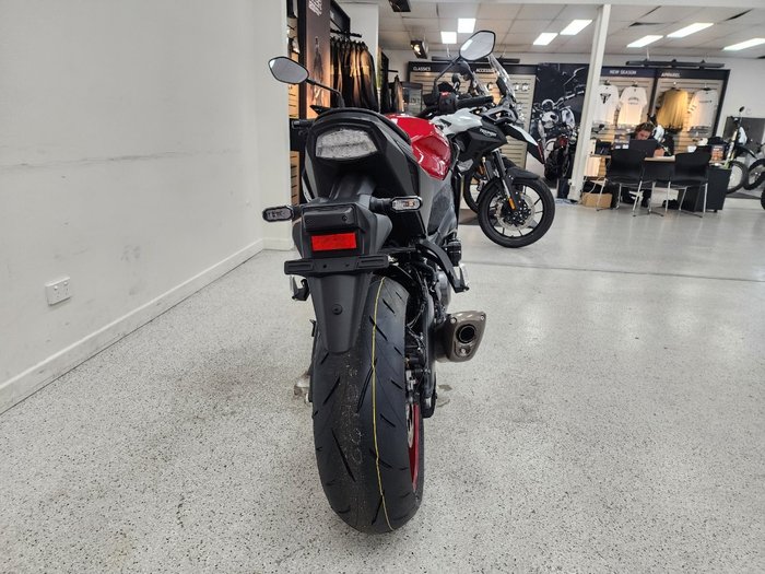 2025 Suzuki GSX-S1000