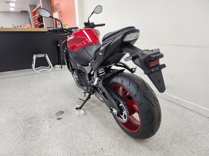 2025 Suzuki GSX-S1000