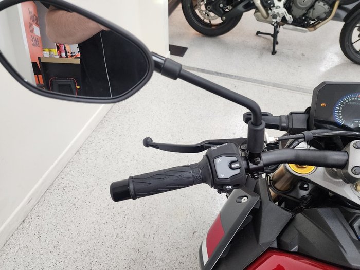 2025 Suzuki GSX-S1000