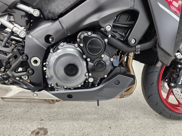 2025 Suzuki GSX-S1000