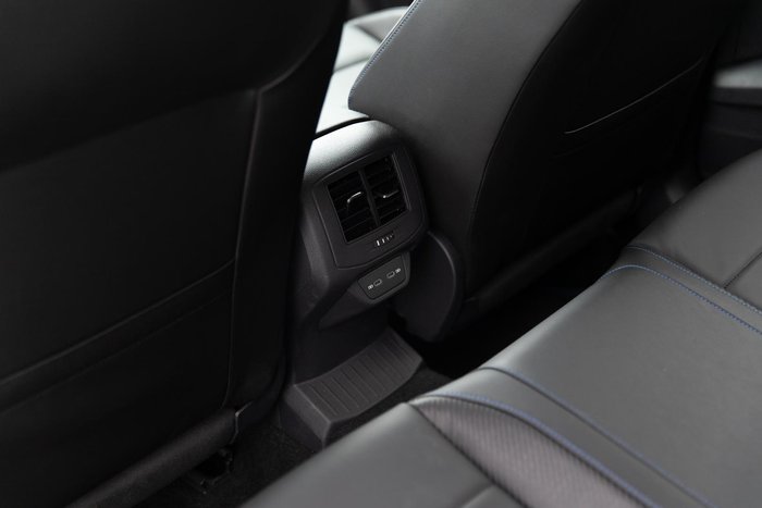 2025 Volkswagen T-Roc R Wolfsburg Edition