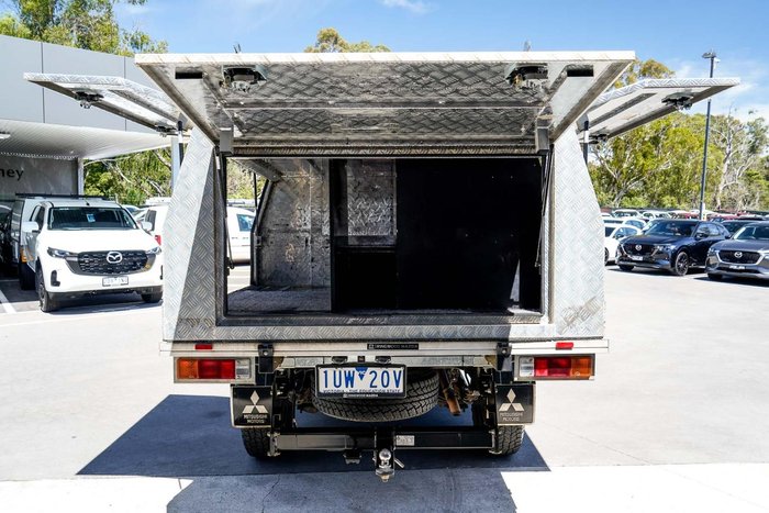 2022 Mitsubishi Triton GLX+