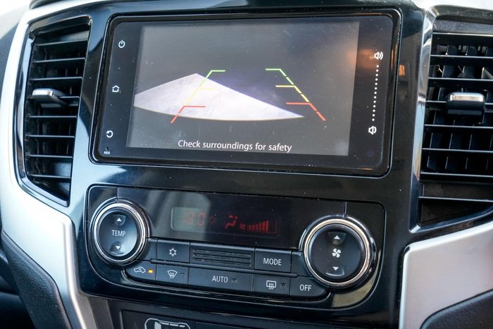 2022 Mitsubishi Triton GLX+