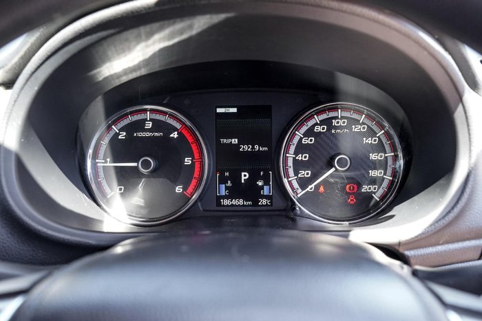 2022 Mitsubishi Triton GLX+