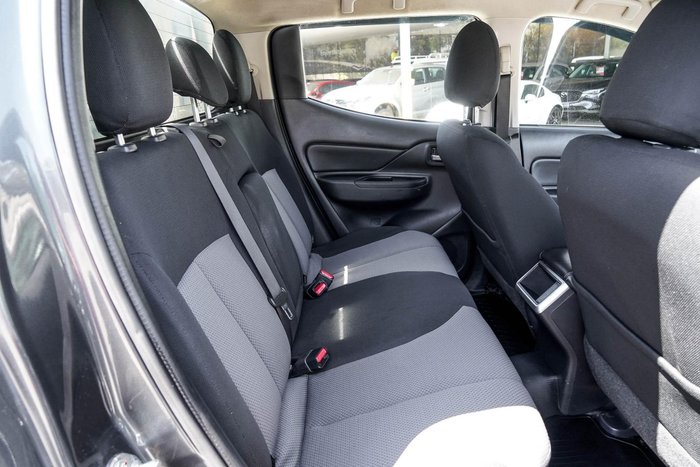 2022 Mitsubishi Triton GLX+