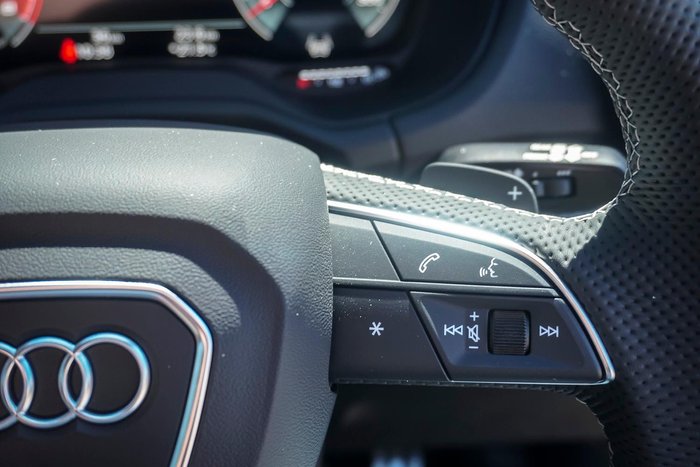 2025 Audi SQ2