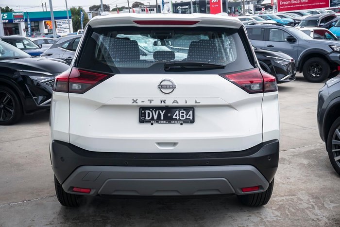 2025 Nissan X-TRAIL ST