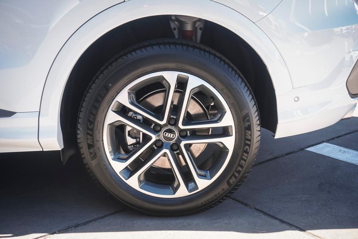 2025 Audi Q5 TDI 150kW