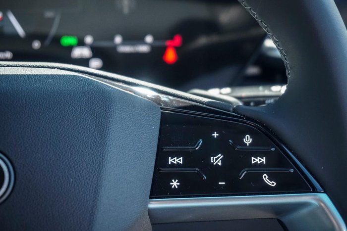 2025 Audi Q5 TDI 150kW