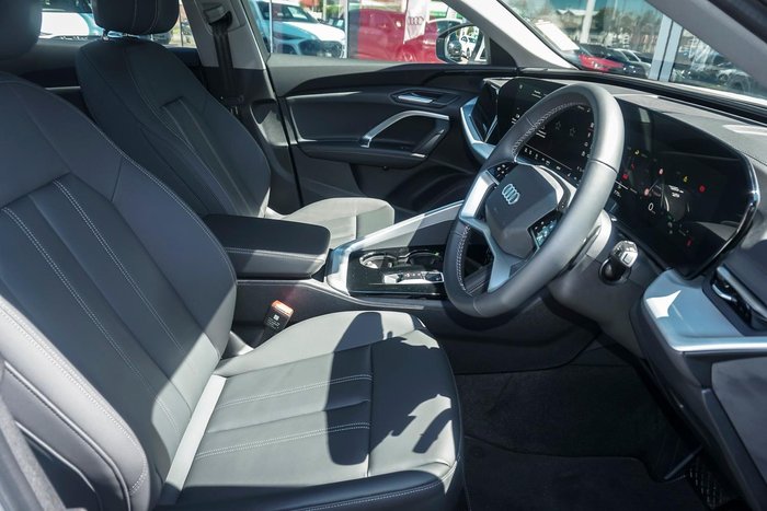 2025 Audi Q5 TDI 150kW