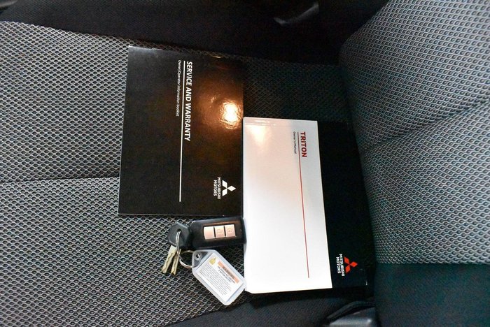 2021 Mitsubishi Triton GLS