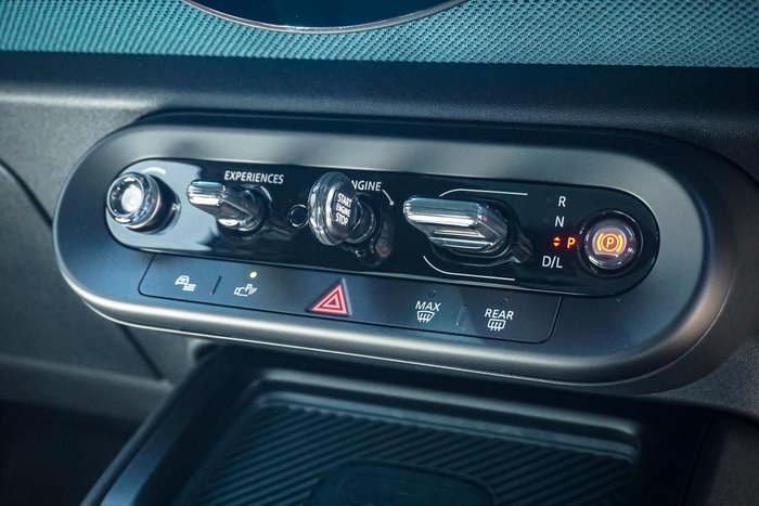 2025 MINI Countryman S Favoured