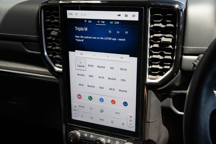 2024 Ford Everest Platinum