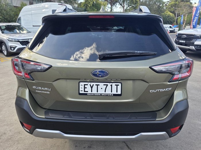 2022 Subaru Outback AWD Touring