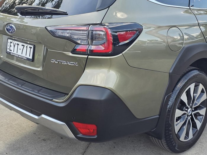 2022 Subaru Outback AWD Touring