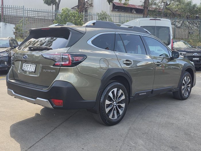 2022 Subaru Outback AWD Touring
