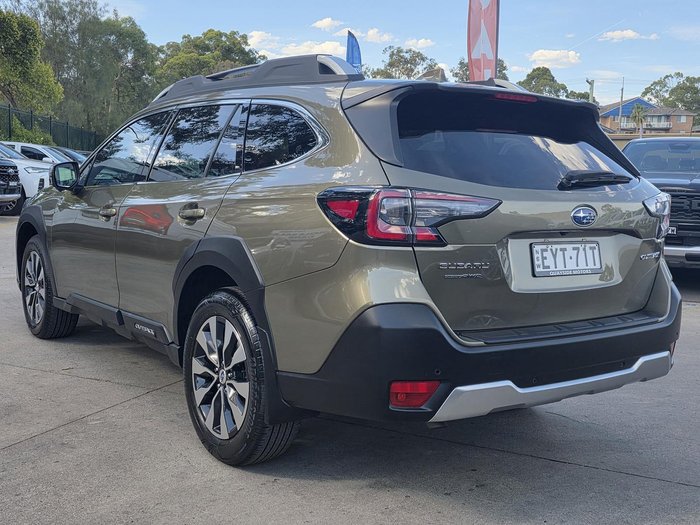 2022 Subaru Outback AWD Touring