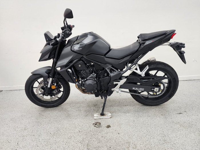 2025 Honda CB750 (HORNET) Black
