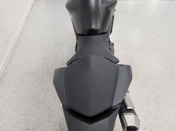 2025 Honda CB750 (HORNET) Black