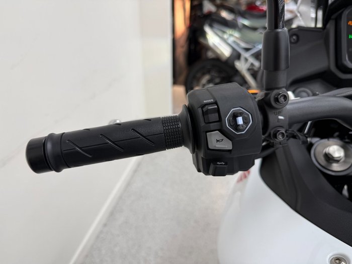 2025 Honda XL750 TRANSALP White