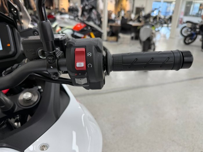 2025 Honda XL750 TRANSALP White