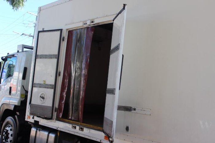 2015 Isuzu F Series FVL 1400 WHITE