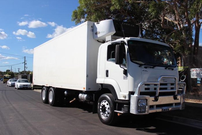 2015 Isuzu F Series FVL 1400 WHITE