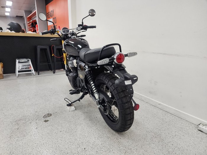 2025 Royal Enfield 2025 Royal Enfield 650CC INTERCEPTOR BEAR 650 Road Godlen Shadow