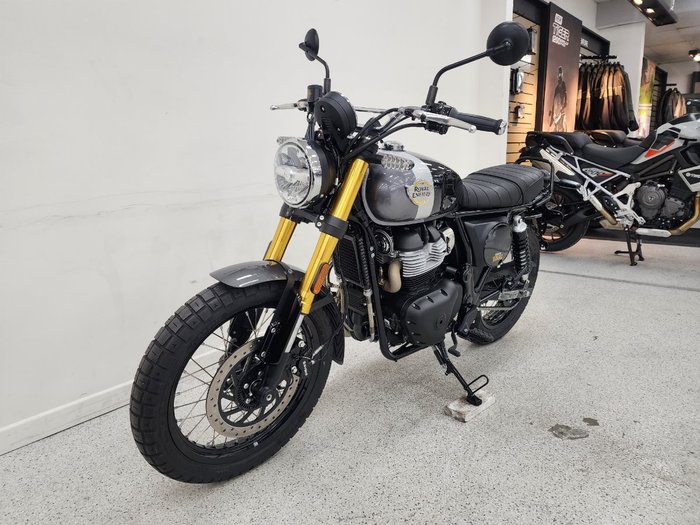 2025 Royal Enfield 2025 Royal Enfield 650CC INTERCEPTOR BEAR 650 Road Godlen Shadow