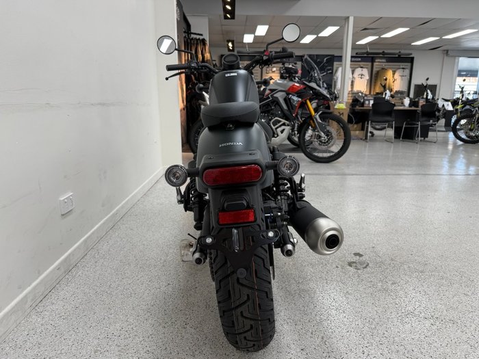 2025 Honda CMX 500 Black