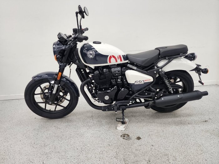 2025 Royal Enfield SHOTGUN 650
