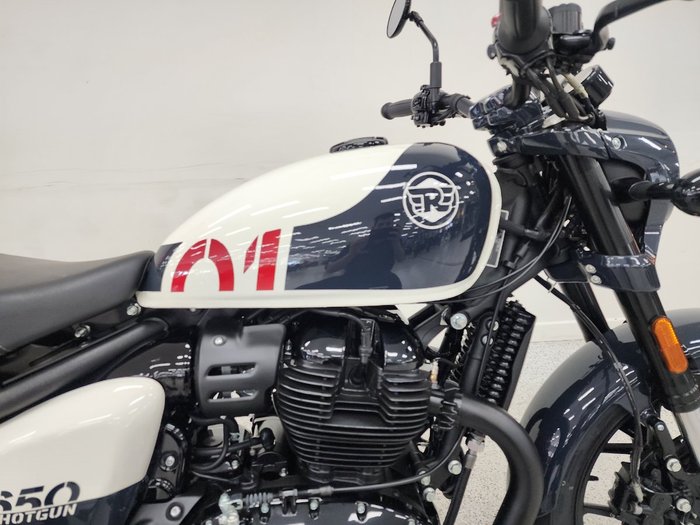 2025 Royal Enfield SHOTGUN 650