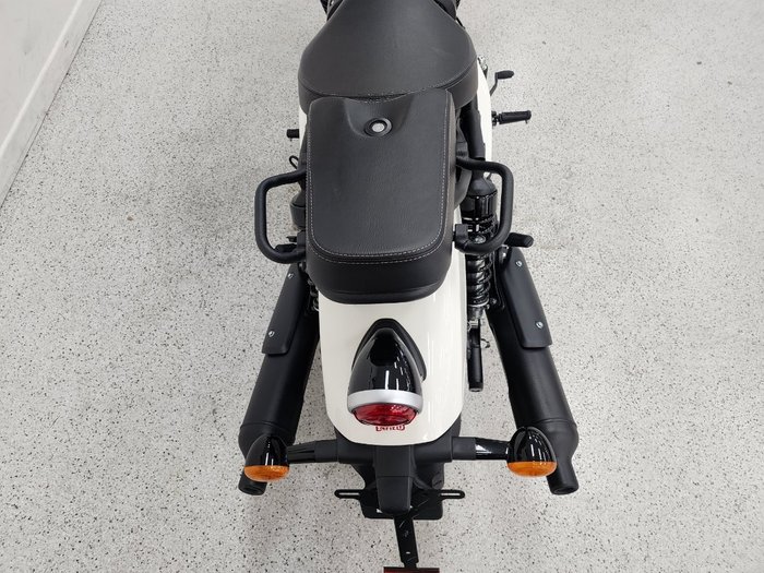 2025 Royal Enfield SHOTGUN 650