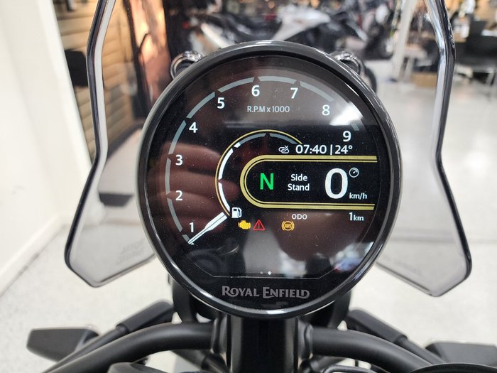 2025 Royal Enfield HIMALAYAN 450