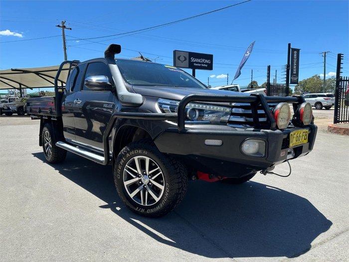 2018 Toyota Hilux SR5 GUN126R 4X4 Dual Range Graphite