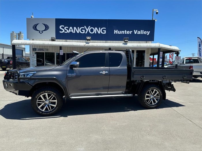 2018 Toyota Hilux SR5 GUN126R 4X4 Dual Range Graphite