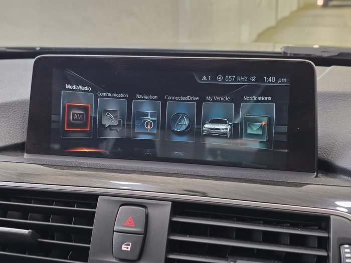 2017 BMW 3 Series 330i Luxury Line