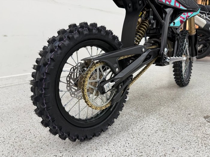 2025 Sur-ron Hyper Bee Short Wheel Blue