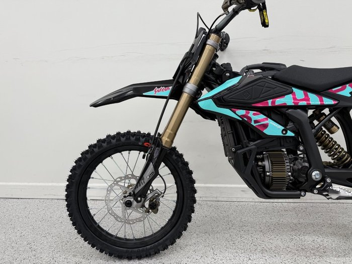 2025 Sur-ron Hyper Bee Short Wheel Blue