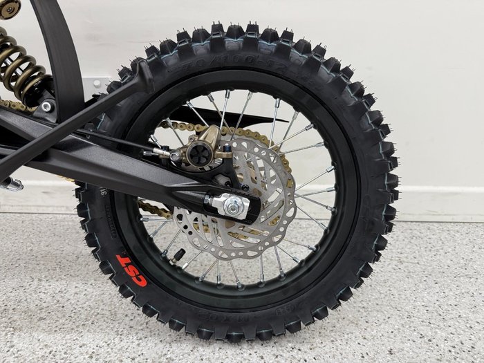 2025 Sur-ron Hyper Bee Short Wheel Blue