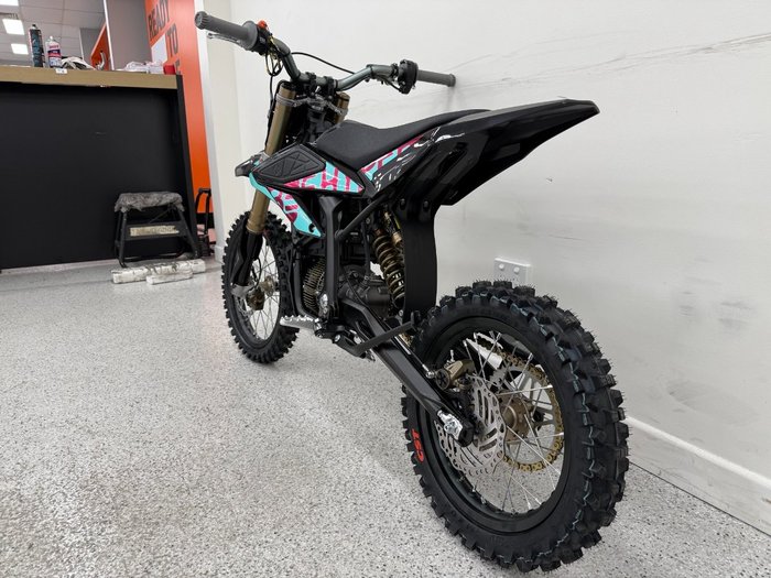 2025 Sur-ron Hyper Bee Short Wheel Blue